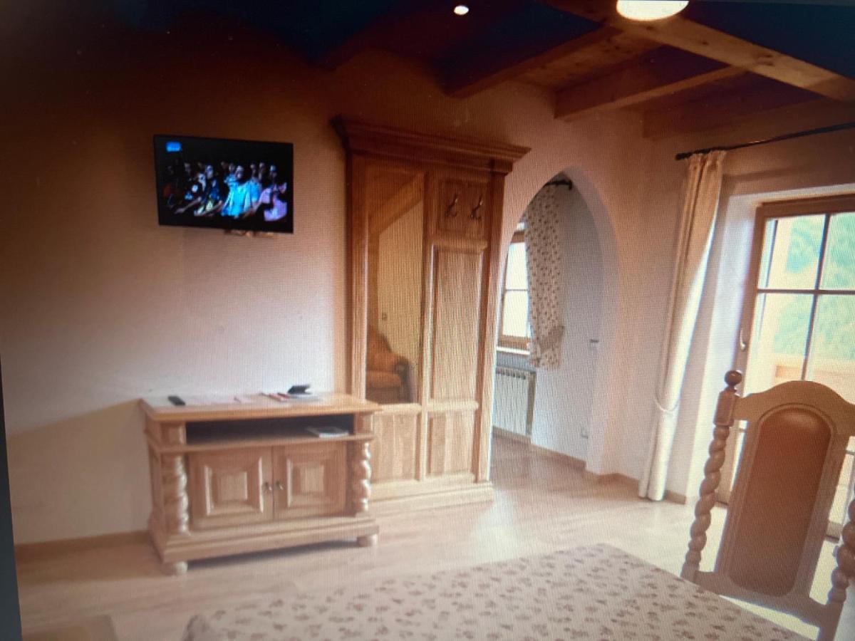 Appartaments Sanderhof La Valle Bagian luar foto
