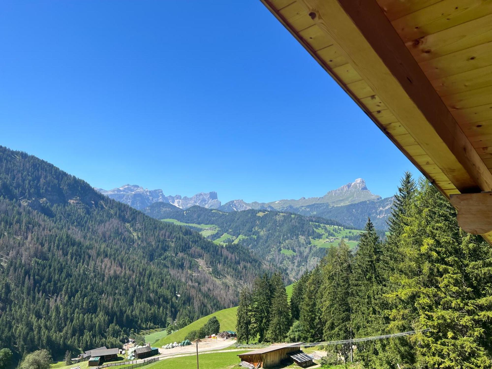 Appartaments Sanderhof La Valle Bagian luar foto